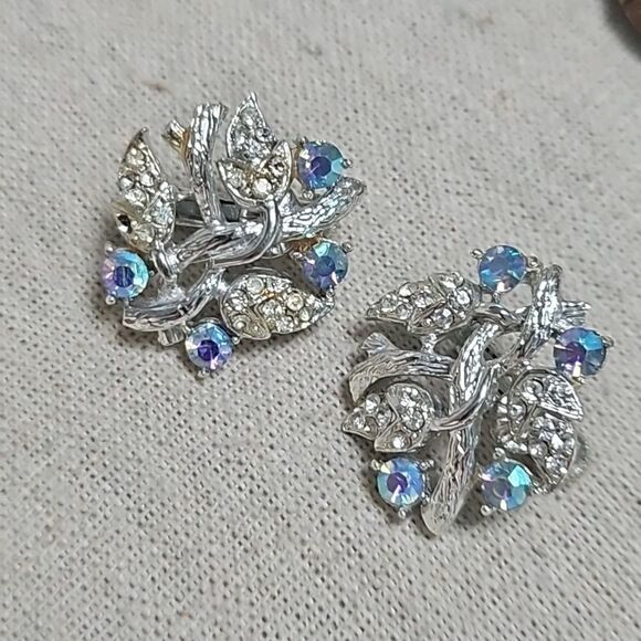 Vintage MCM Lot 3 Clip-on Earrings Coro AB Rhinestone Copper - Picture 5 of 11